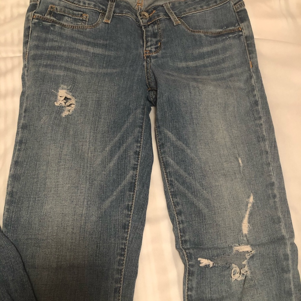Bullhead Jeans - Picture 2 of 3